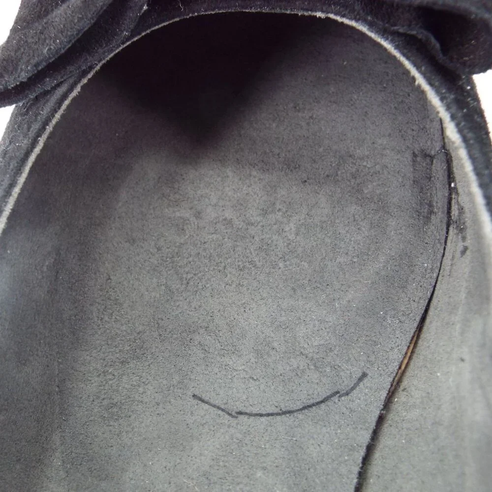 Stuart Weitzman Pleats Black Suede Wedge with Chain Bow Size 10N Narrow - Picture 16 of 16
